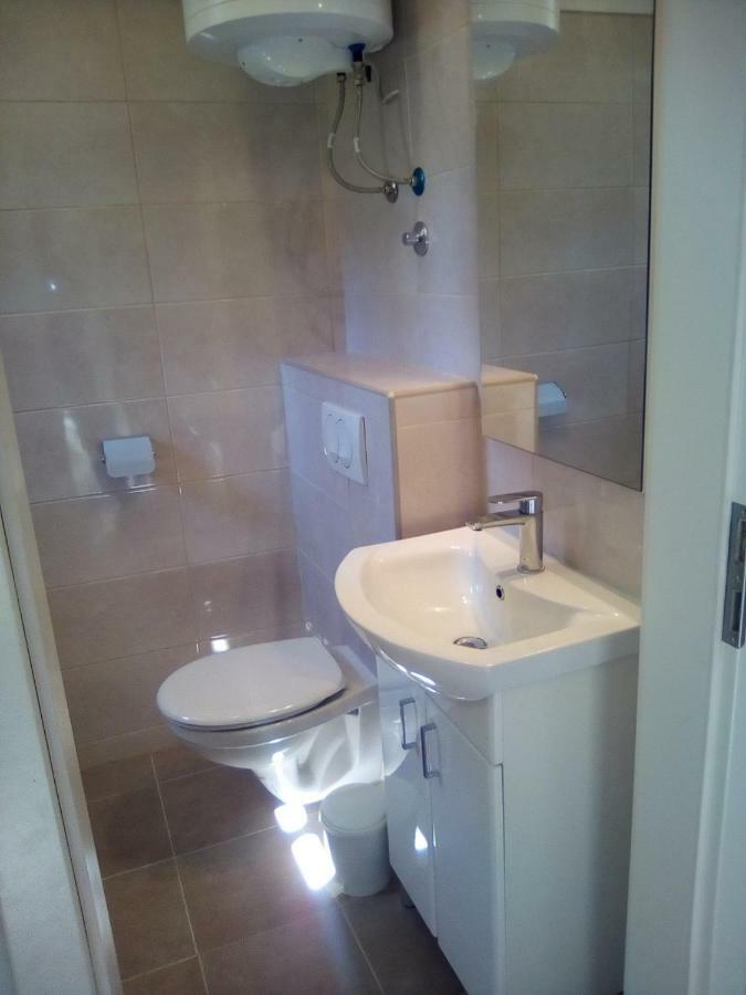 Marinja Studio Apartment Žuljana Екстериор снимка