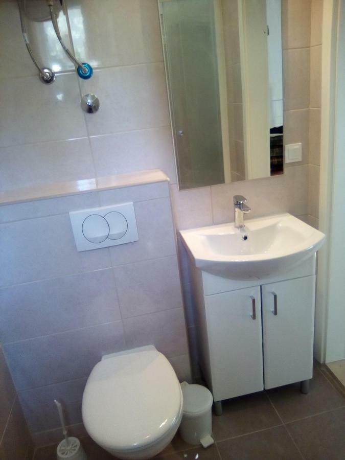 Marinja Studio Apartment Žuljana Екстериор снимка